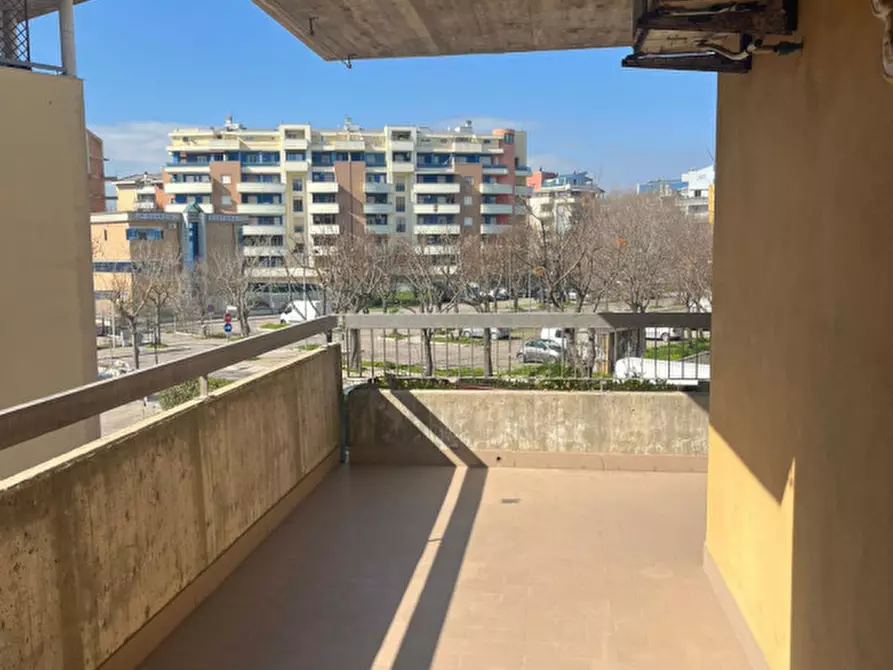 Immagine 2 di Appartamento in vendita  in Via Francesco Petrarca a Montesilvano