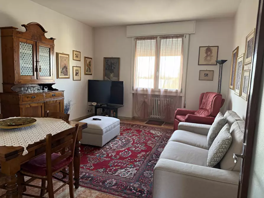 Immagine 1 di Appartamento in vendita  in Corso del Popolo 349 a Rovigo