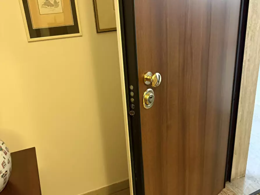 Immagine 16 di Appartamento in vendita  in Corso del Popolo 349 a Rovigo