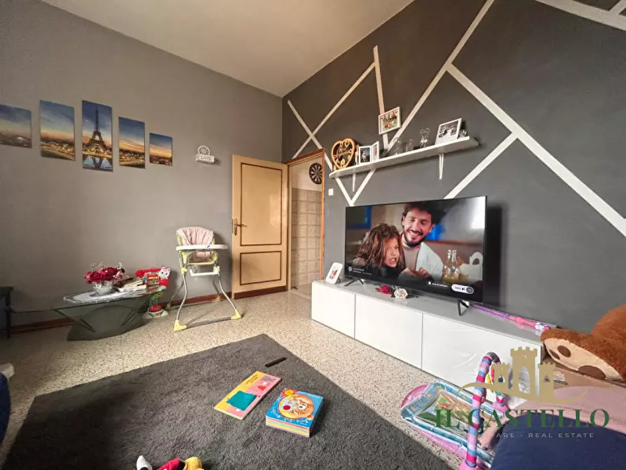 Immagine 6 di Appartamento in vendita  a Paciano