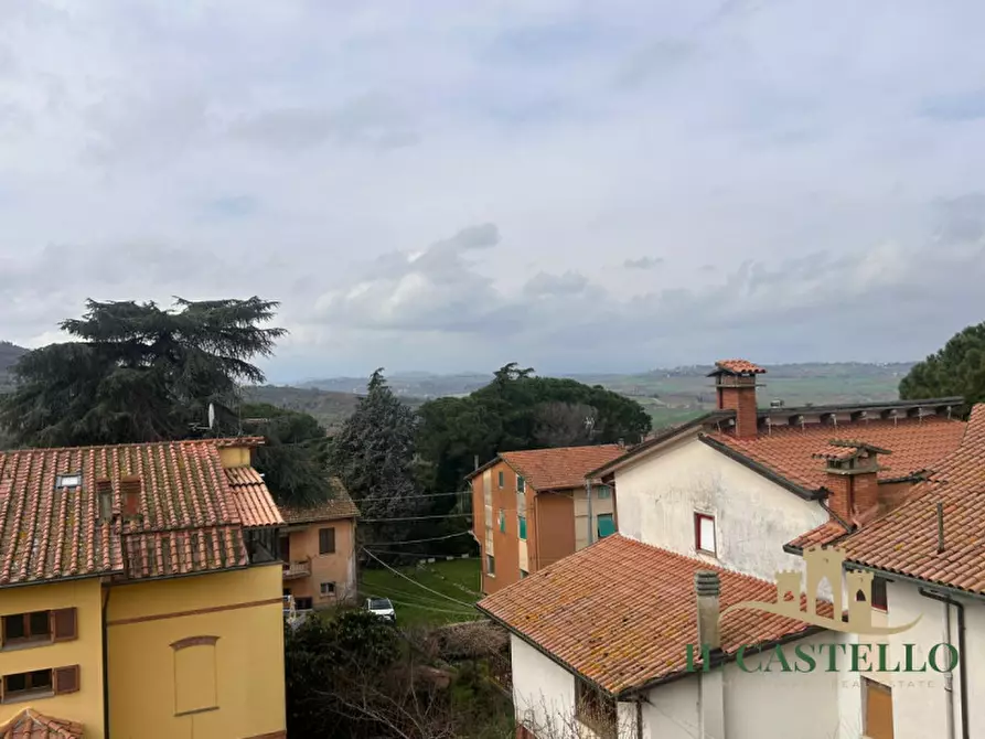 Immagine 9 di Appartamento in vendita  a Paciano