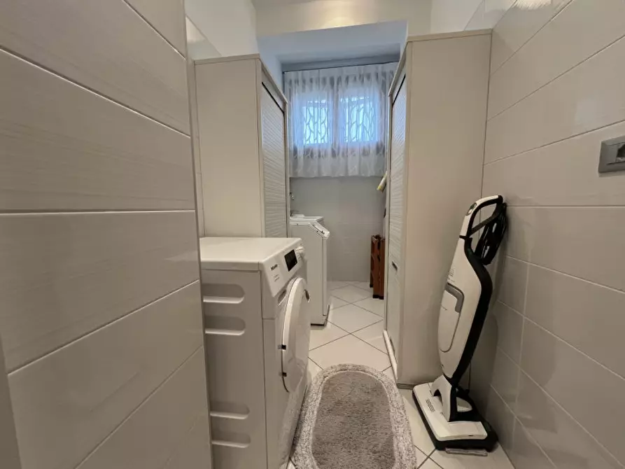 Immagine 10 di Appartamento in vendita  in Via Antonio Marinetti a Chioggia