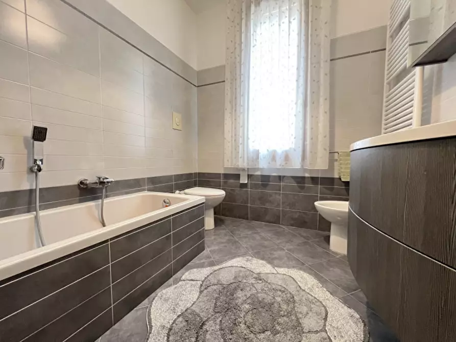 Immagine 25 di Appartamento in vendita  in Via Antonio Marinetti a Chioggia