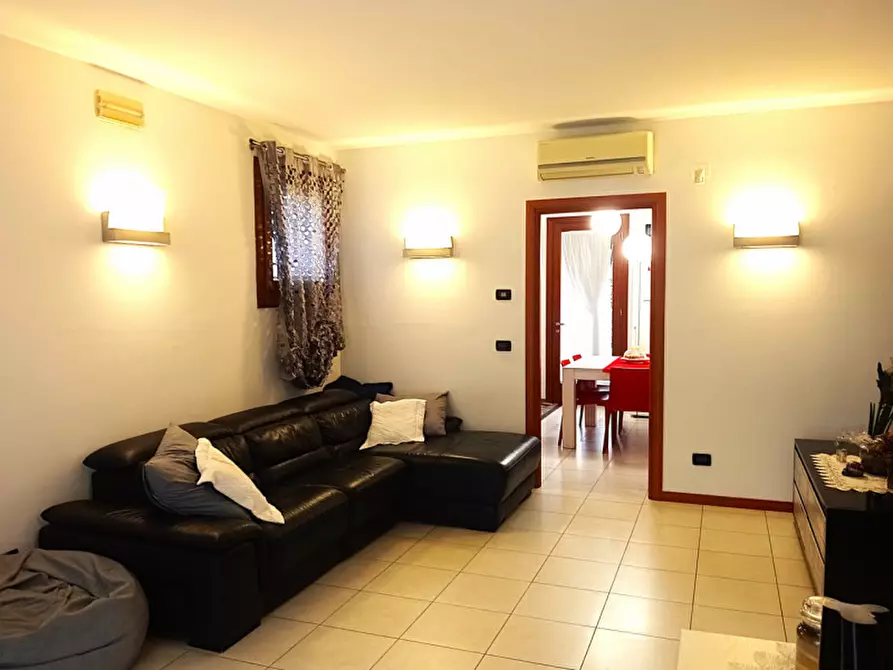 Immagine 2 di Villetta a schiera in vendita  in via perosi 1 a Pianiga