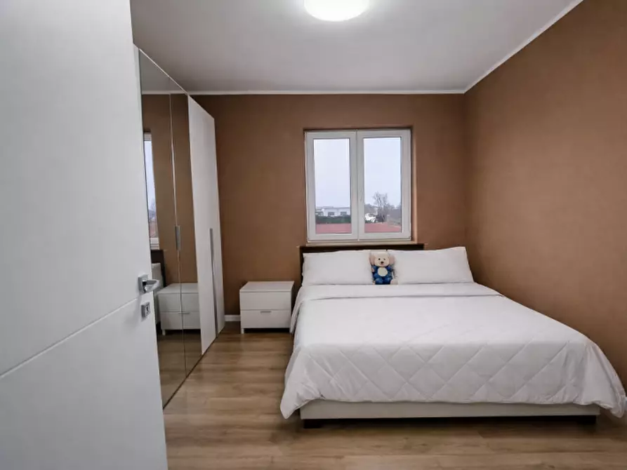 Immagine 7 di Casa bifamiliare in vendita  in piazza sandro pertini a Calcinato