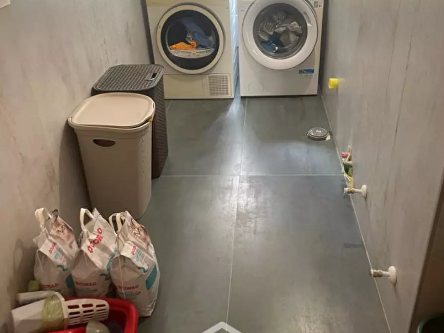 Immagine 23 di Appartamento in vendita  in via di porcigliano,23 a Lecce