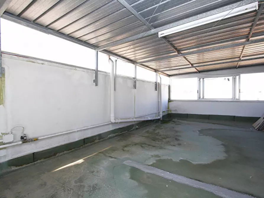 Immagine 3 di Casa bifamiliare in vendita  in Via Galilei a Matino