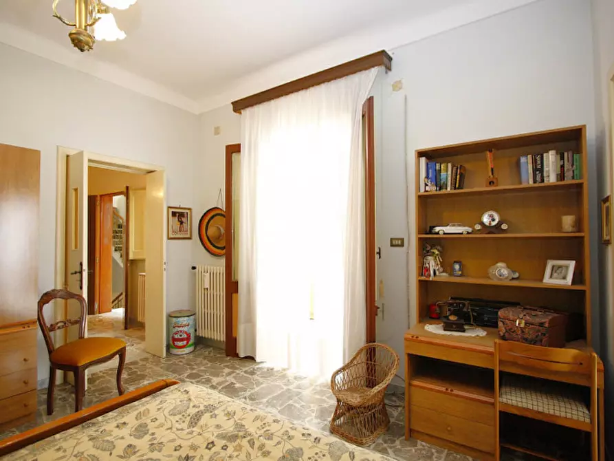 Immagine 11 di Casa bifamiliare in vendita  in Via Galilei a Matino