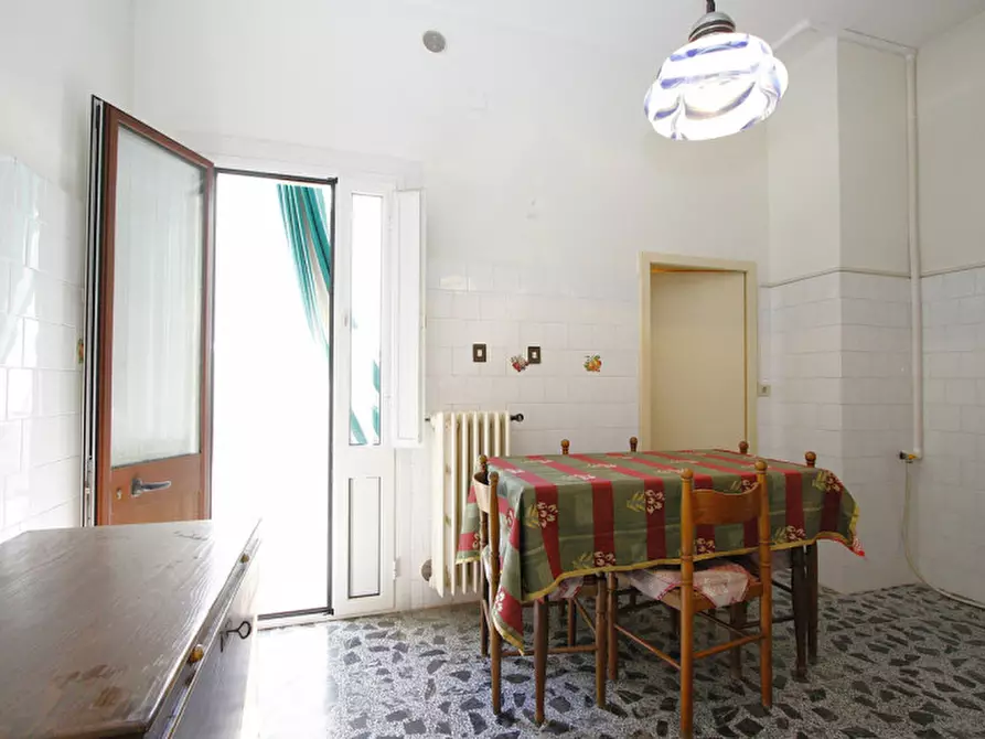 Immagine 17 di Casa bifamiliare in vendita  in Via Galilei a Matino