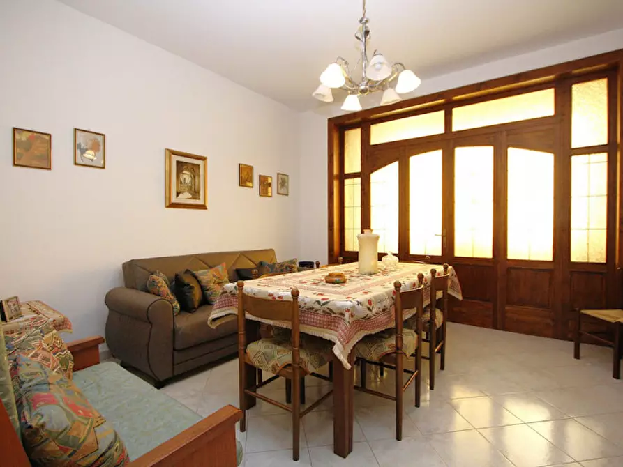 Immagine 19 di Casa bifamiliare in vendita  in Via Galilei a Matino