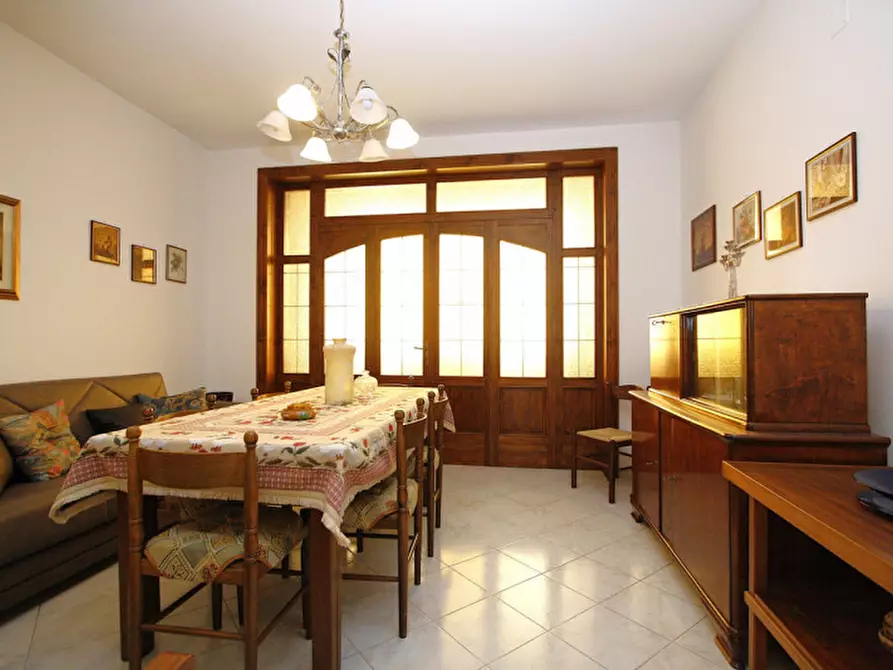 Immagine 20 di Casa bifamiliare in vendita  in Via Galilei a Matino