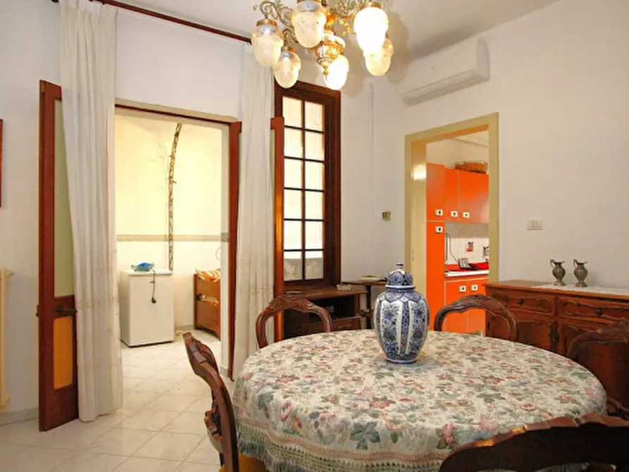 Immagine 26 di Casa bifamiliare in vendita  in Via Galilei a Matino