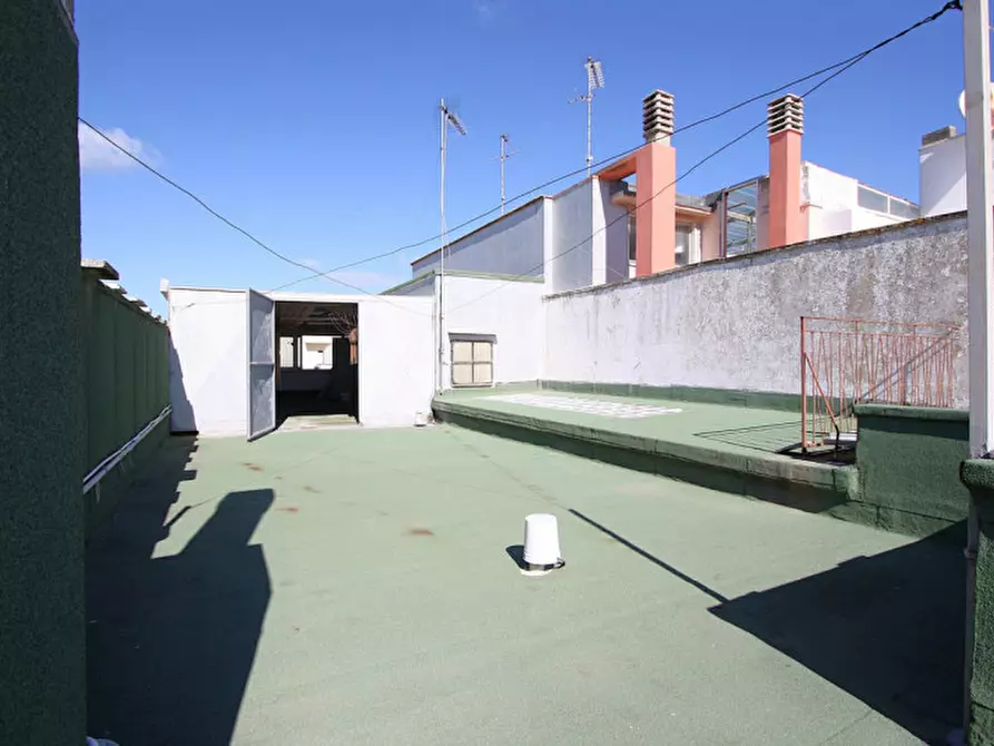 Immagine 34 di Casa bifamiliare in vendita  in Via Galilei a Matino