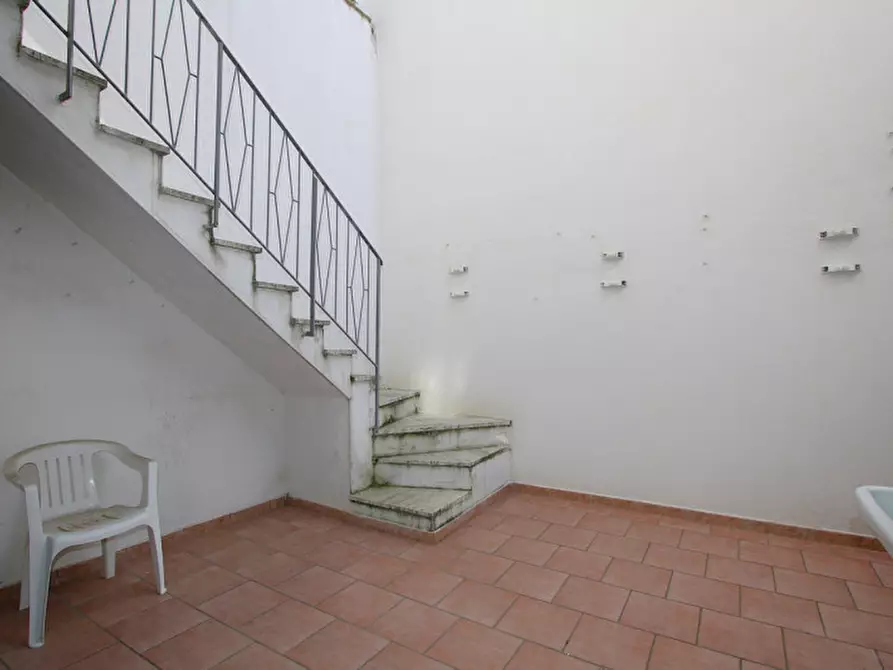 Immagine 37 di Casa bifamiliare in vendita  in Via Galilei a Matino