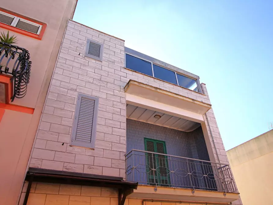 Immagine 41 di Casa bifamiliare in vendita  in Via Galilei a Matino