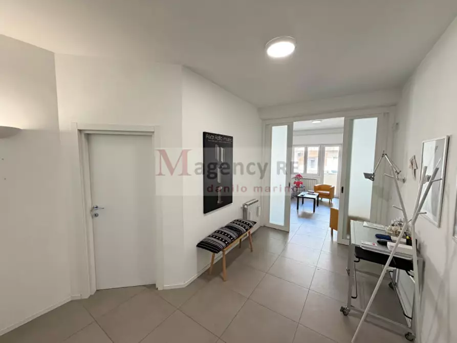 Immagine 3 di Appartamento in vendita  in Corso Giuseppe Garibaldi 623 a Reggio Di Calabria