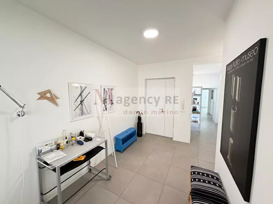 Immagine 4 di Appartamento in vendita  in Corso Giuseppe Garibaldi 623 a Reggio Di Calabria