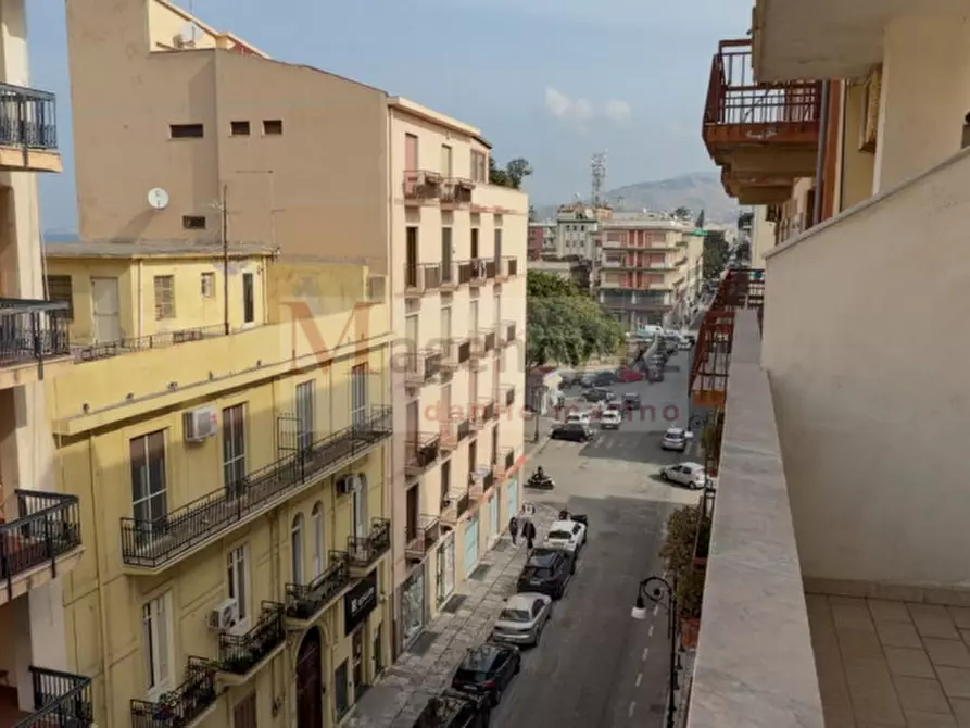 Immagine 10 di Appartamento in vendita  in Corso Giuseppe Garibaldi 623 a Reggio Di Calabria