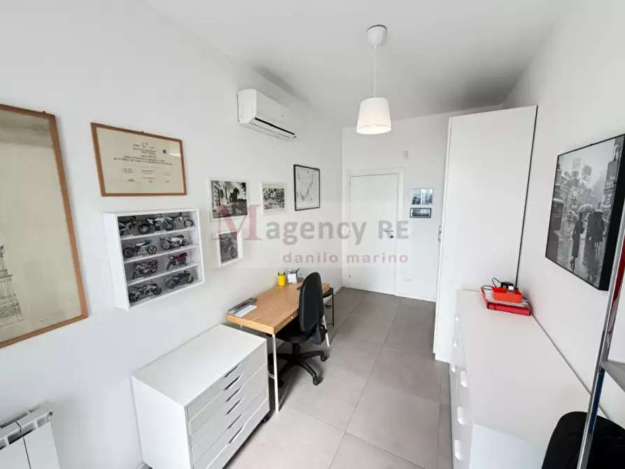 Immagine 20 di Appartamento in vendita  in Corso Giuseppe Garibaldi 623 a Reggio Di Calabria