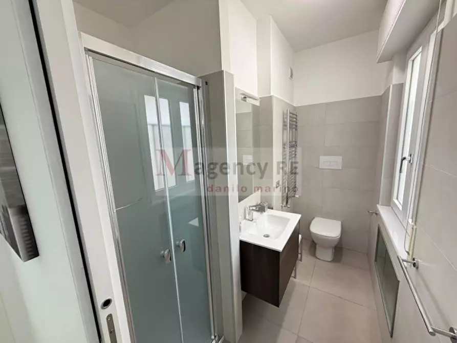 Immagine 22 di Appartamento in vendita  in Corso Giuseppe Garibaldi 623 a Reggio Di Calabria