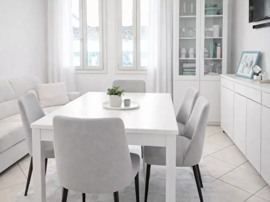 Immagine 10 di Casa indipendente in vendita  in Via Marco Polo a Camponogara