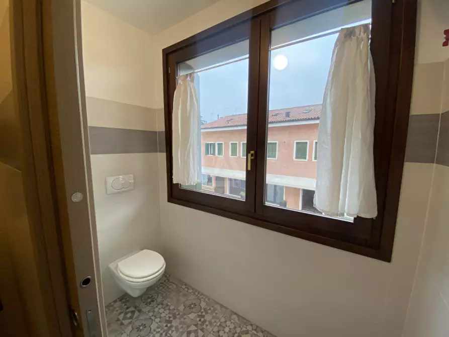 Immagine 15 di Appartamento in vendita  a Castelfranco Veneto
