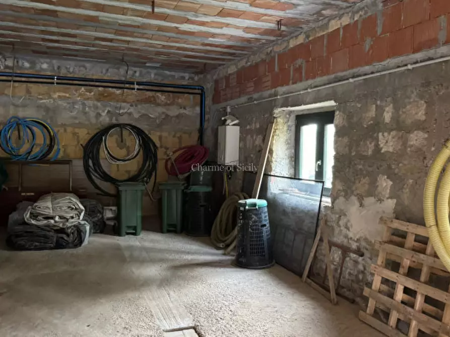 Immagine 49 di Terreno in vendita  in Strada Vicinale Canneti a Calascibetta