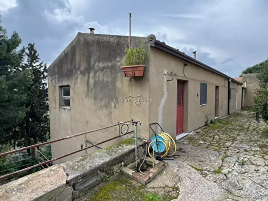 Immagine 55 di Terreno in vendita  in Strada Vicinale Canneti a Calascibetta