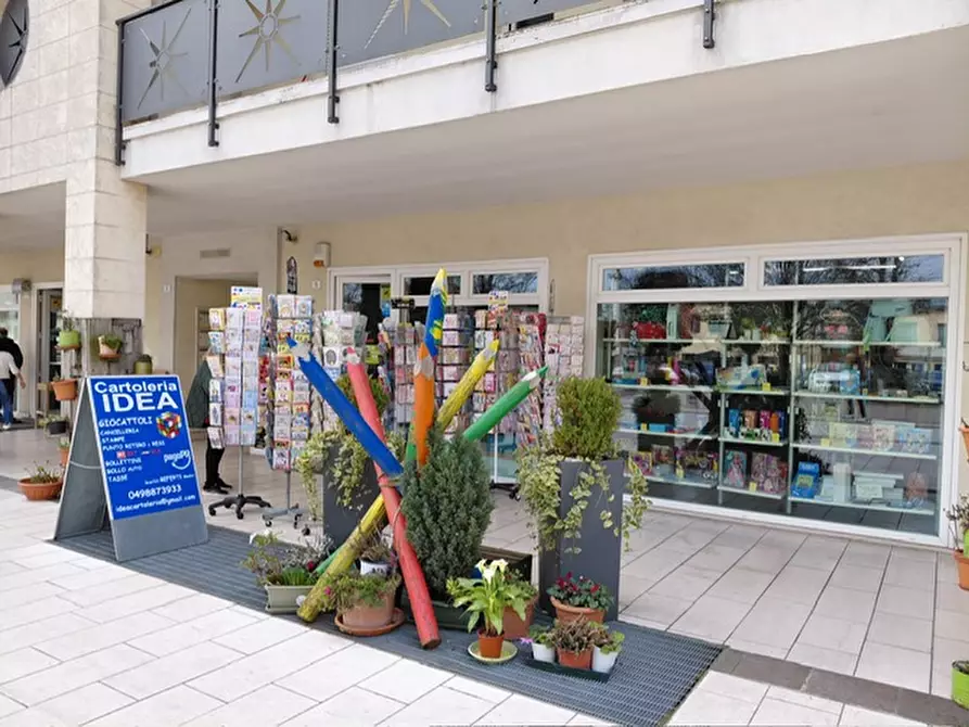 Immagine 1 di Attività commerciale in vendita  in Via Antonio Gramsci n. 5 a Cadoneghe