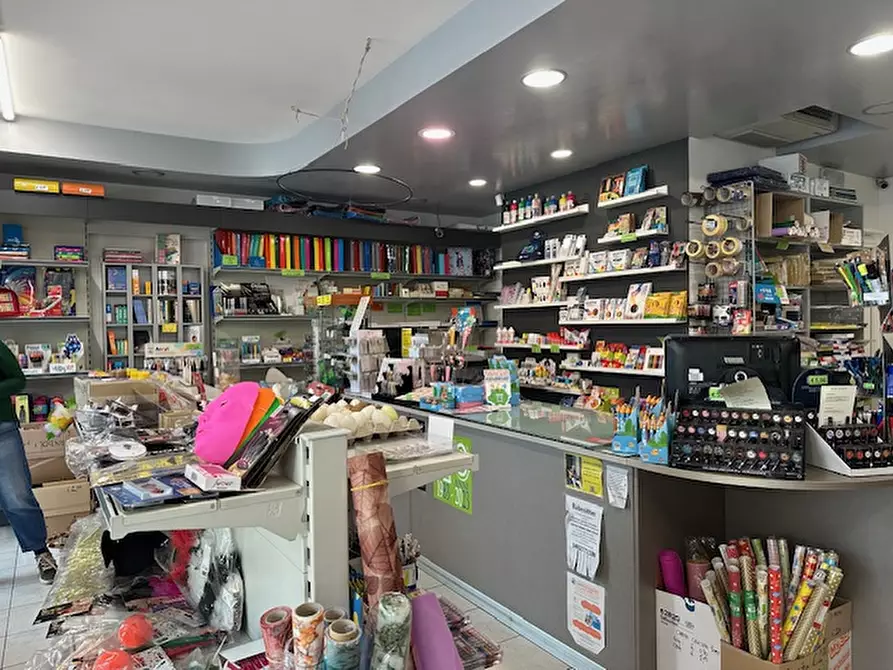 Immagine 3 di Attività commerciale in vendita  in Via Antonio Gramsci n. 5 a Cadoneghe