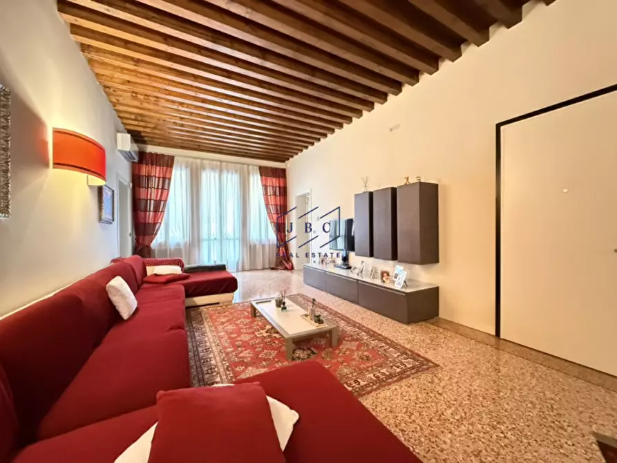 Immagine 4 di Appartamento in vendita  in Via Roma a Oderzo