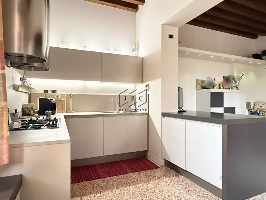 Immagine 5 di Appartamento in vendita  in Via Roma a Oderzo
