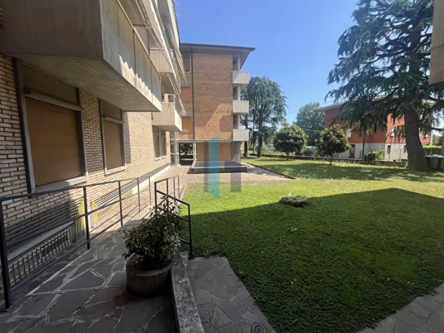 Immagine 4 di Appartamento in vendita  in Via Albert Einstein a Bergamo