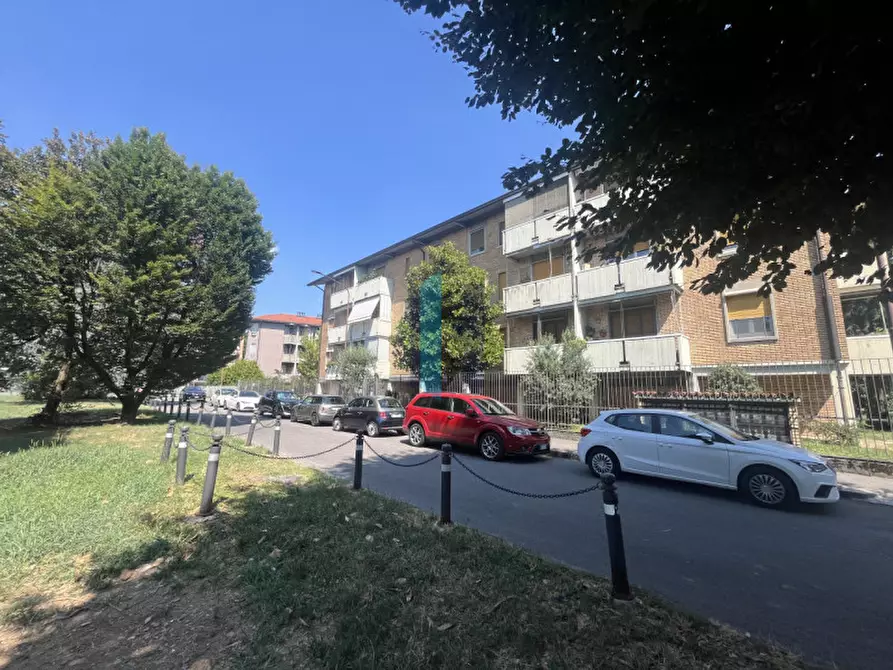 Immagine 12 di Appartamento in vendita  in Via Albert Einstein a Bergamo