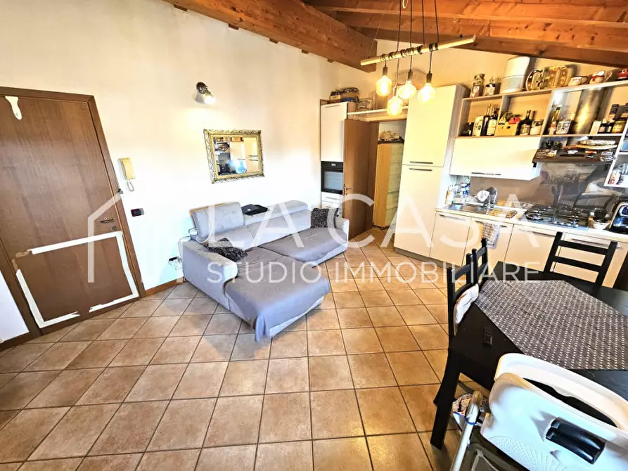 Immagine 5 di Appartamento in vendita  in Borgo Sant'Antonio, 5 a Valvasone Arzene