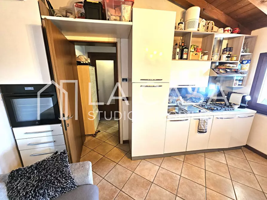 Immagine 6 di Appartamento in vendita  in Borgo Sant'Antonio, 5 a Valvasone Arzene