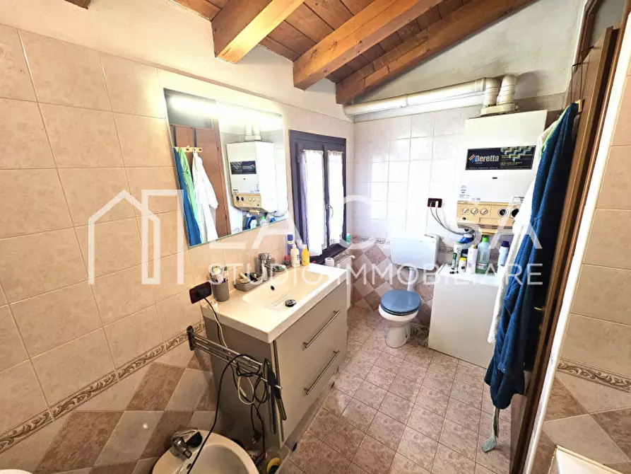 Immagine 12 di Appartamento in vendita  in Borgo Sant'Antonio, 5 a Valvasone Arzene