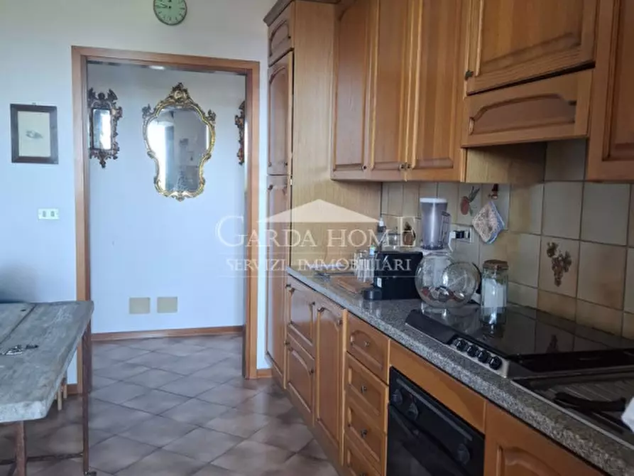 Immagine 8 di Appartamento in vendita  in Via michelangelo a Desenzano Del Garda