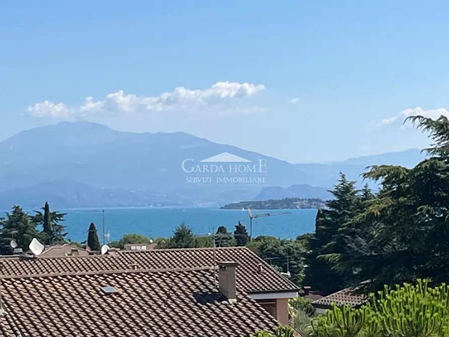 Immagine 16 di Appartamento in vendita  in Via michelangelo a Desenzano Del Garda