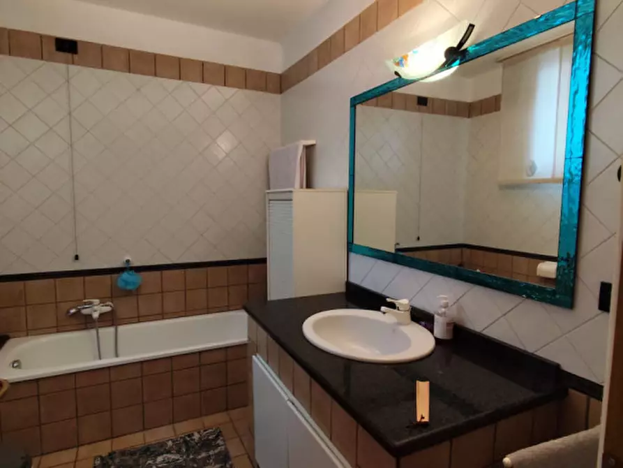 Immagine 10 di Appartamento in affitto  a Vicenza