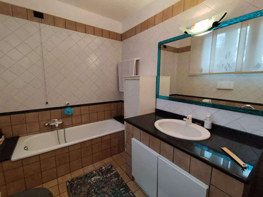 Immagine 12 di Appartamento in affitto  a Vicenza