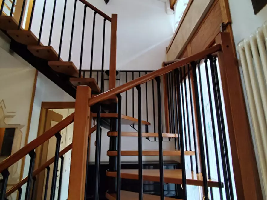 Immagine 16 di Appartamento in affitto  a Vicenza