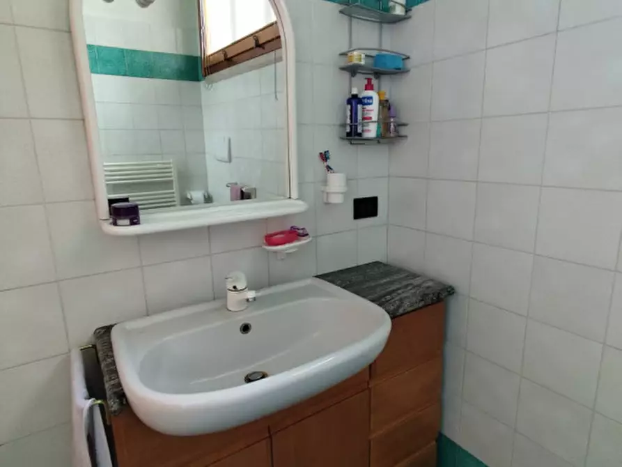 Immagine 23 di Appartamento in affitto  a Vicenza