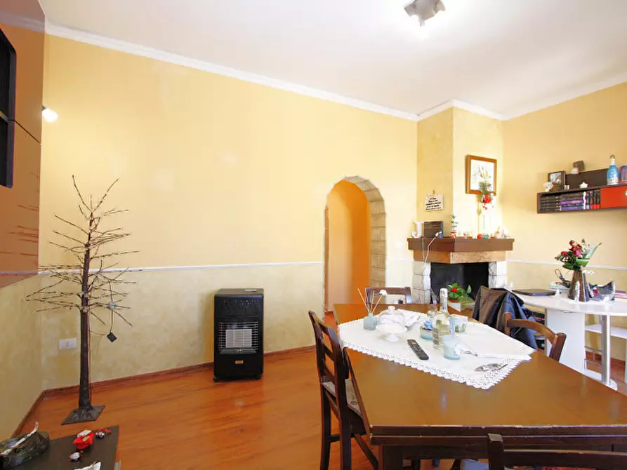 Immagine 1 di Appartamento in vendita  in Via Don Minzoni a Matino