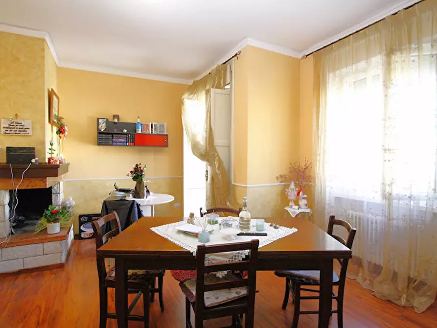 Immagine 12 di Appartamento in vendita  in Via Don Minzoni a Matino