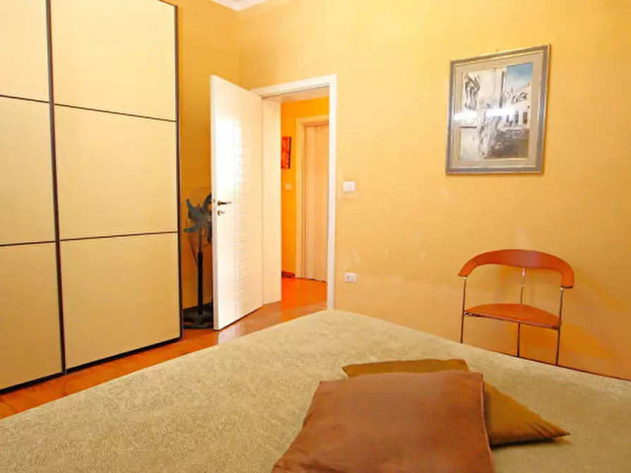 Immagine 18 di Appartamento in vendita  in Via Don Minzoni a Matino