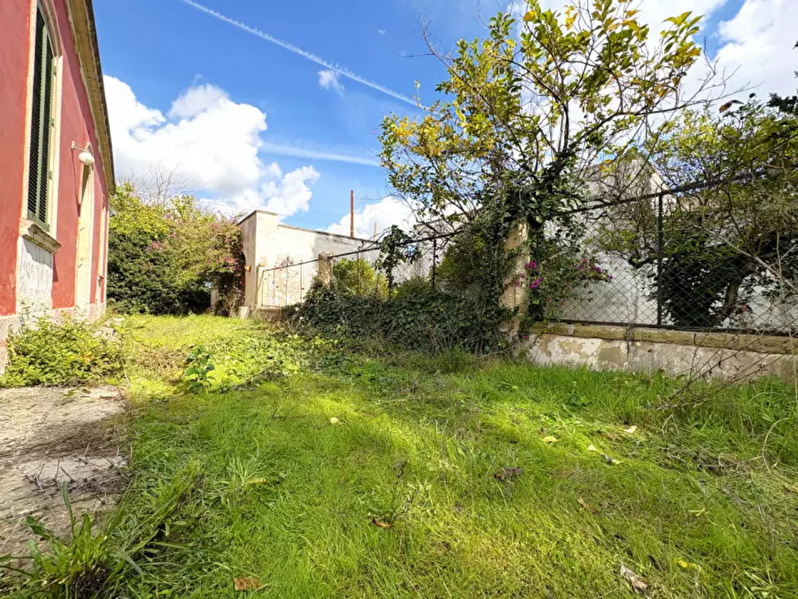 Immagine 27 di Villa in vendita  in via IV NOVEMBRE 199 a Carmiano