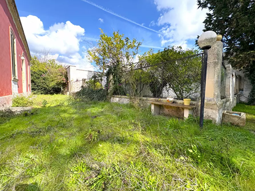 Immagine 31 di Villa in vendita  in via IV NOVEMBRE 199 a Carmiano