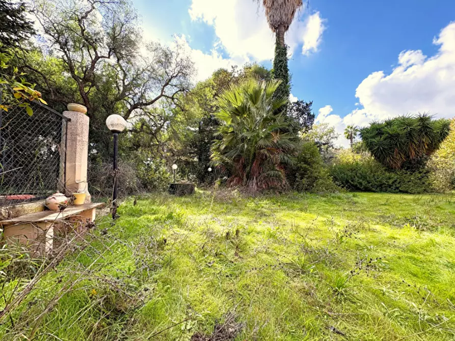 Immagine 35 di Villa in vendita  in via IV NOVEMBRE 199 a Carmiano