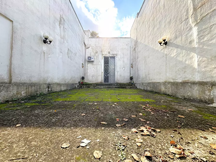 Immagine 40 di Villa in vendita  in via IV NOVEMBRE 199 a Carmiano